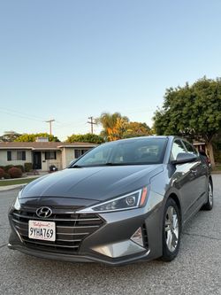 2019 Hyundai Elantra