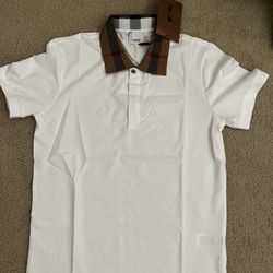 Small White Burberry Checkered Collar