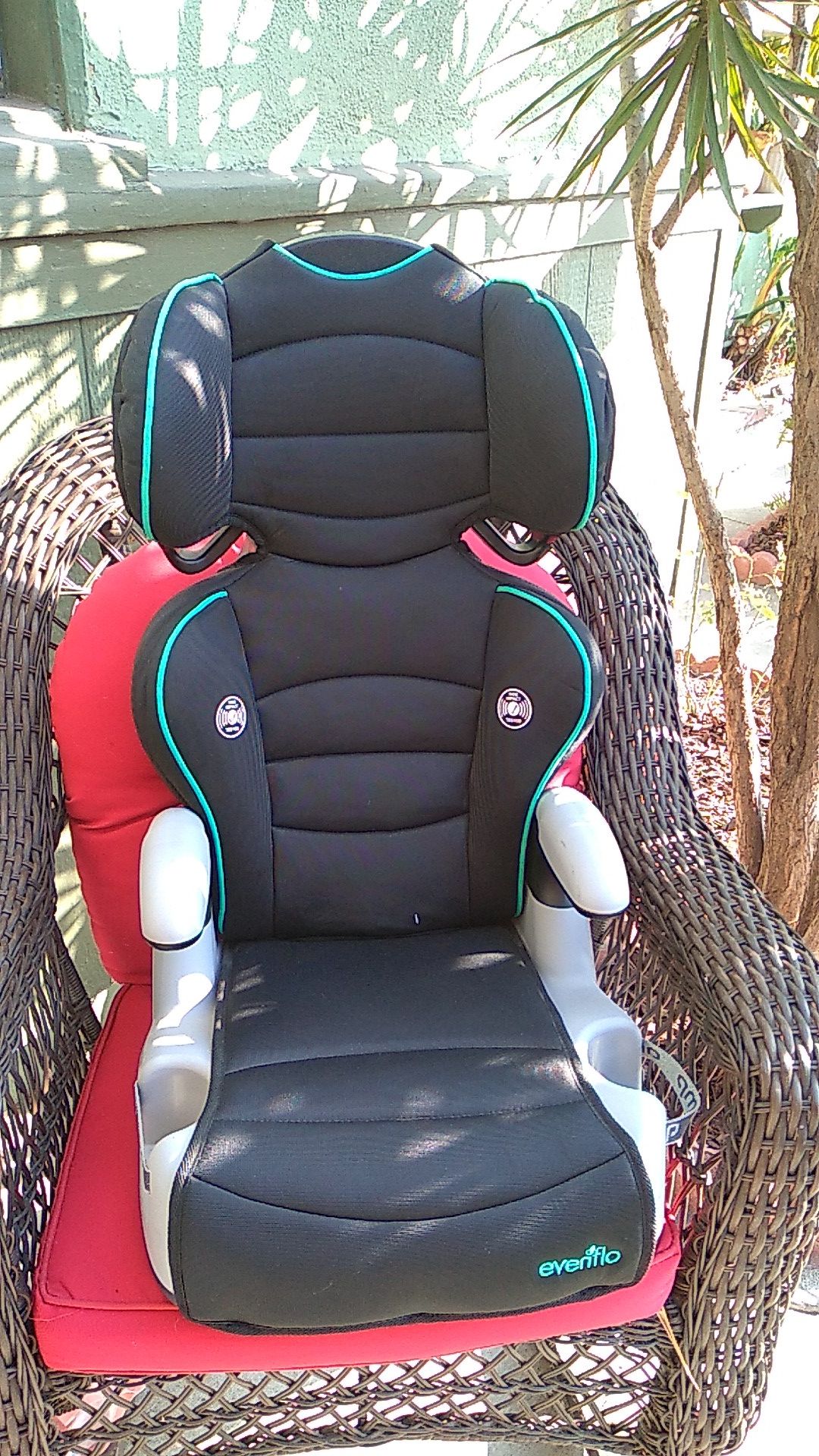 EVENFLO car seat exelent condition