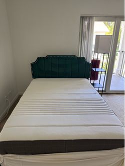 Full bad +mattress