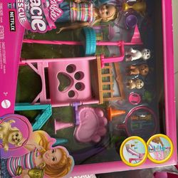 Barbie And Stacy Toy 