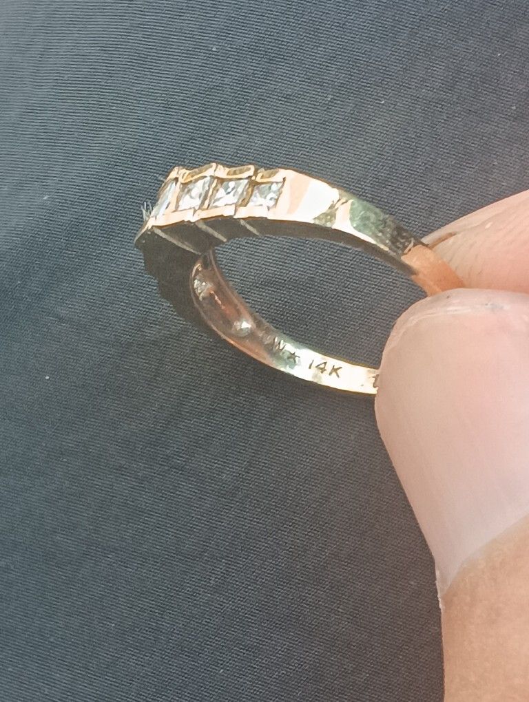 Diamond 14k Gold Ring