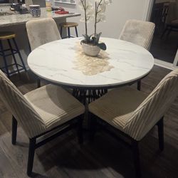 Modern Round Marble-Style Dining Table with 4 Chairs – Excellent Condition