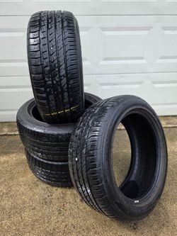 Like New 235/50R18 Goodyear Eagle F1 Asymmetric tires
