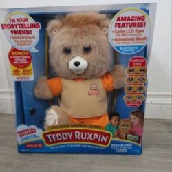 Teddy Ruxpin Talking Animated Animatronic Bear Read Along Storytime New 
