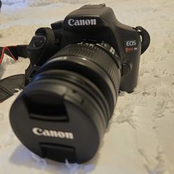 Canon Rebel T6I W/ACCESSORIES 