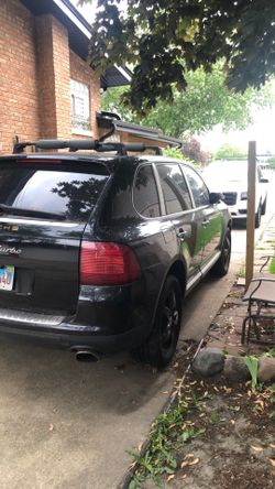 Porsche Cayenne 2004 Black color