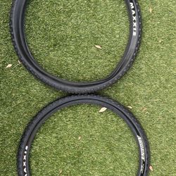 Maxxis Ardent mountain bike tires