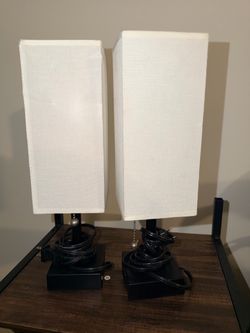 Set of 2 Modern Table Lamps with White Shades