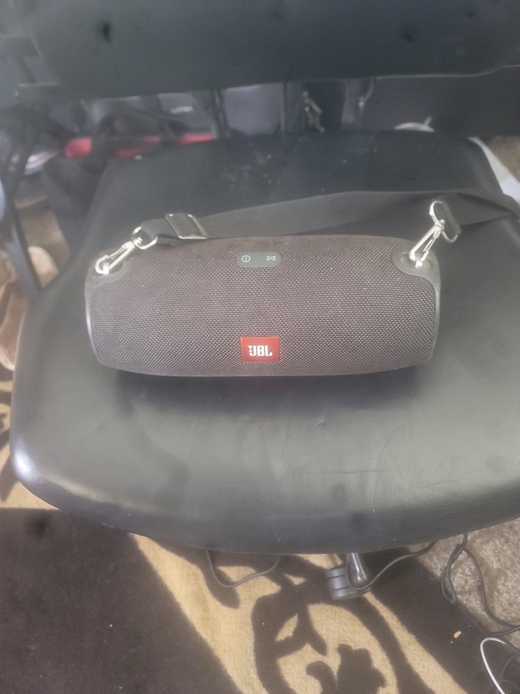 JBL Xtreme Bluetooth Speaker