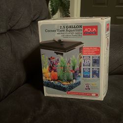 2.5 Gallon Corner View Aquarium