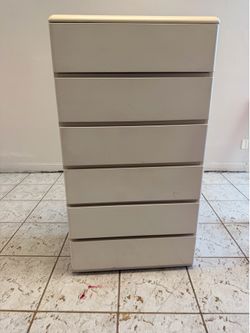 2 White 3-Drawer Dressers – Great Condition – $65 for Both! Delivery Available