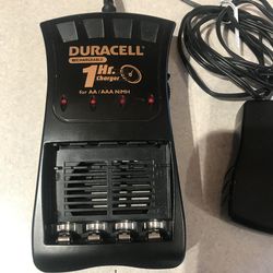 Duracell Rechargeable 1 Hour Charger for Batteries