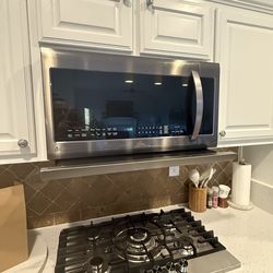 LG microwave With Vent