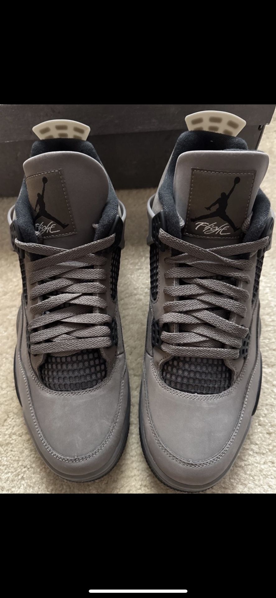 Jordan 4 “Cave stone” // Hablo Espanol