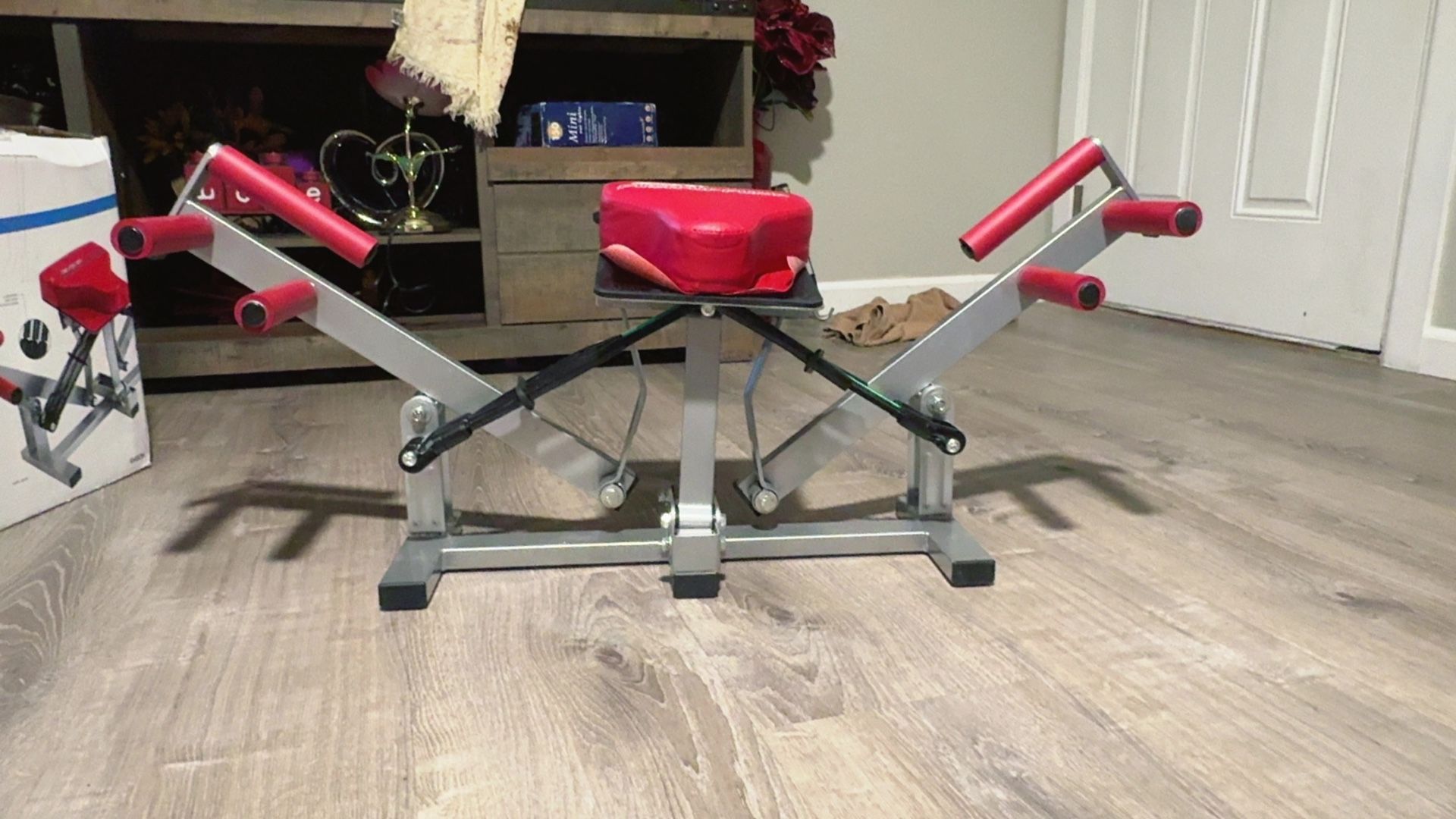 Rocket Fitness the Pump Push-Up Chest and Body Sculpting Exercise Machine Work