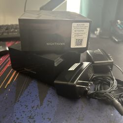 Nighthawk Mesh Router & Satellite