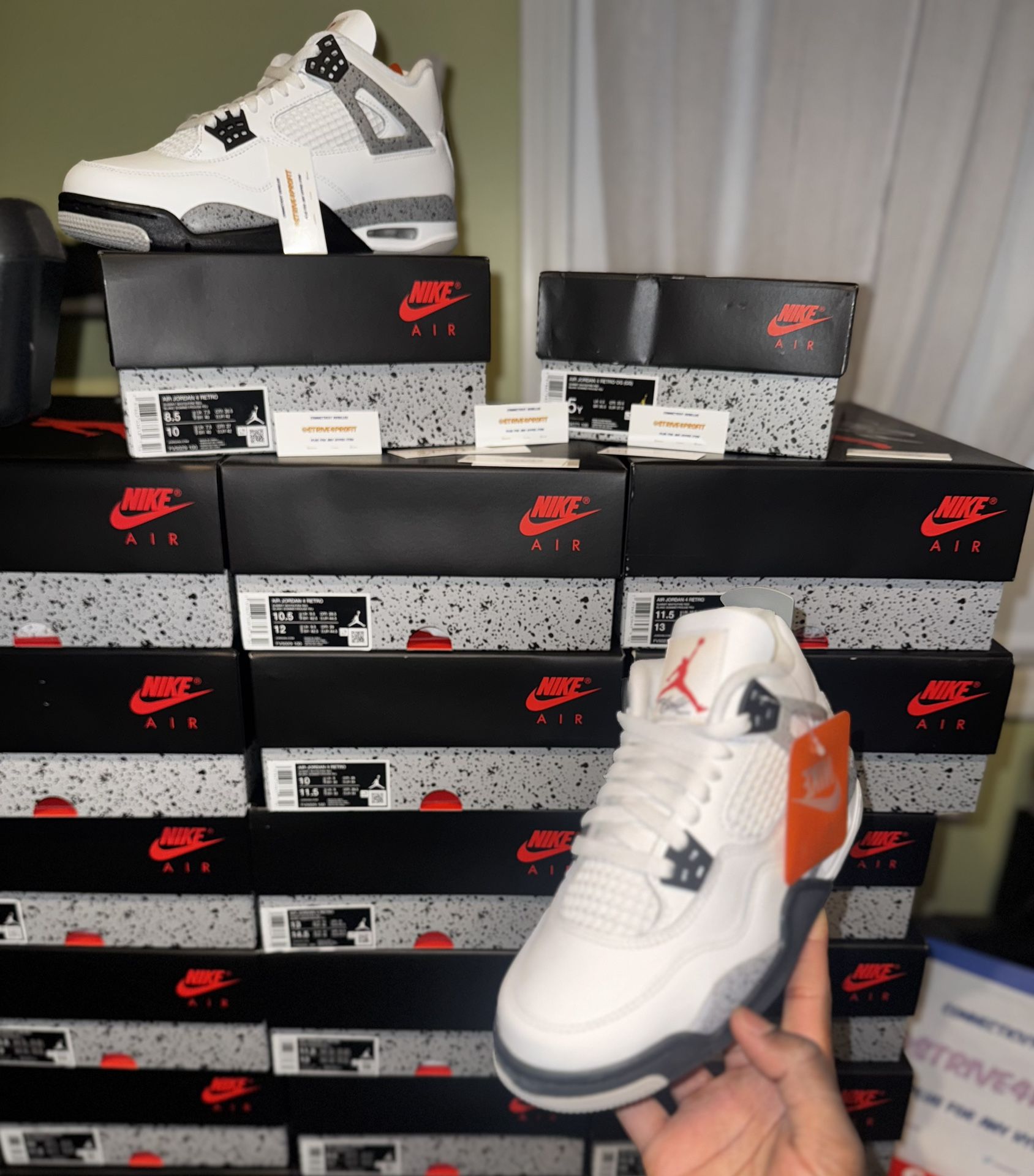 Air Jordan 4 Retro "White Cement" (2025) FV5029-100/IB4171-100