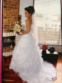 Wedding dress