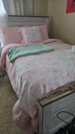 Ashley Brand Bedroom Set