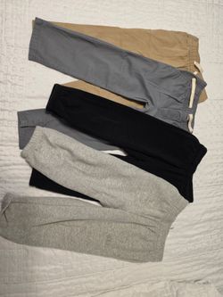 2 Gap toddle gap sweats (size xs 4-5) 2 wonder nation pull up pants (size xs 4-5)