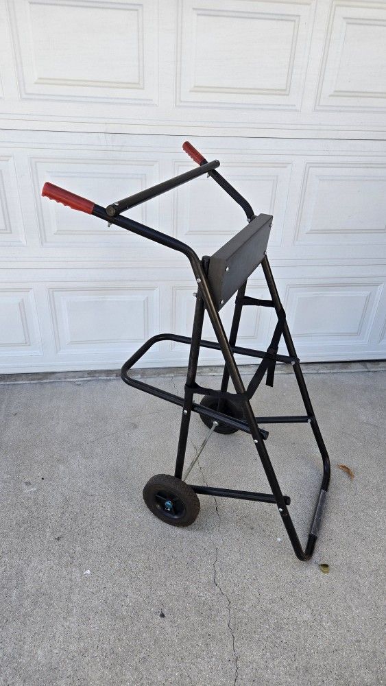 2022 Titan Marine Outboard engine /motor stand