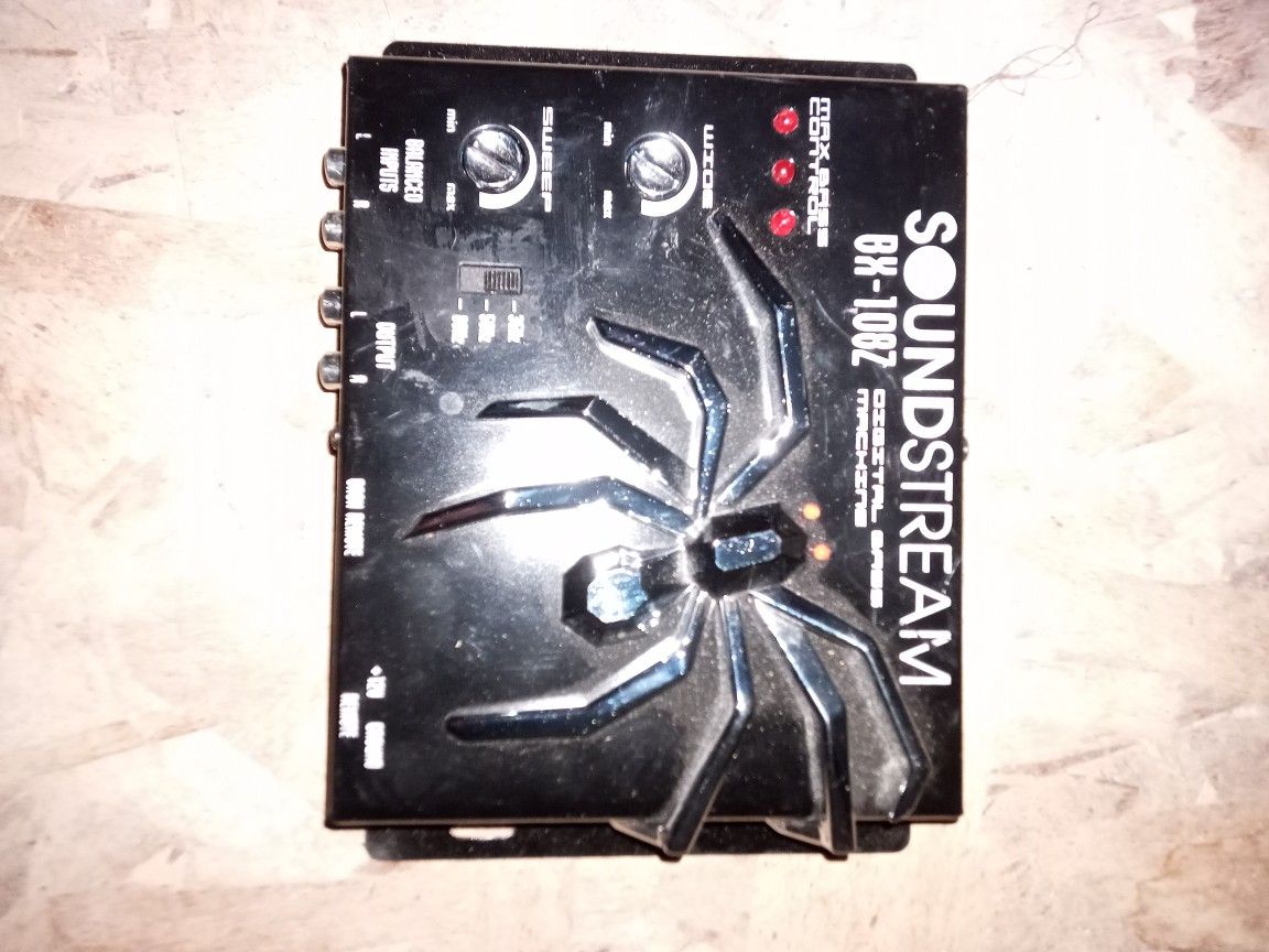 Soundstream BASS Enhancer