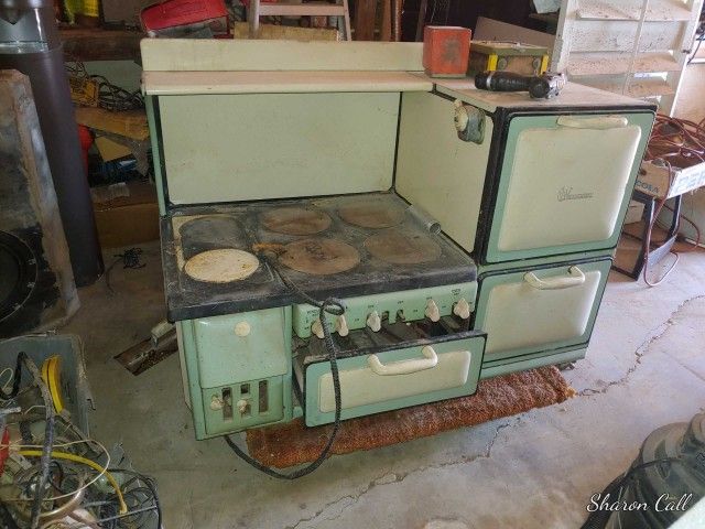 Antique Wedgewood Stove 1920's