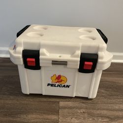 PELICAN 20 QUART ELITE COOLER