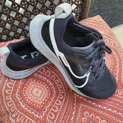 Women Nike Hiking Shoes Size 9
