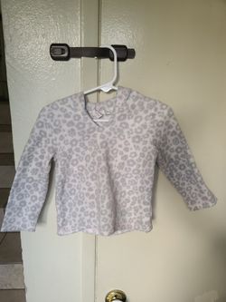 Size 2T Gray Leopard Print Pull Over Hoodie