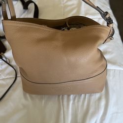 Authentic Coach Leather Shoulder Bag – Minimalist Tan Design