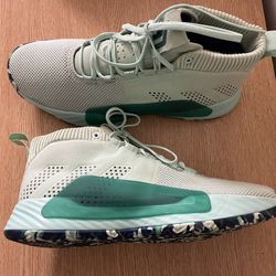 Adidas Dame 5 