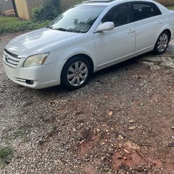 2006 Toyota Avalon XLS
