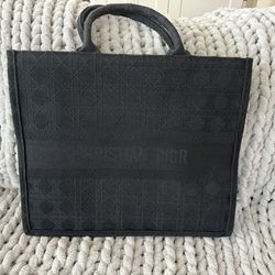 Christian Dior* LG Tote Bag