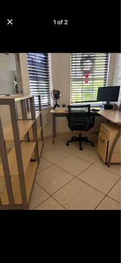 Office furniture set