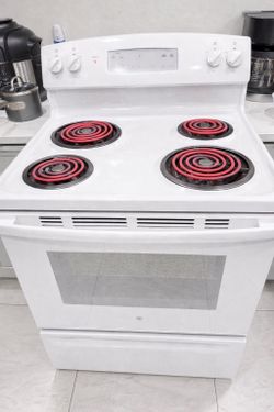 Electric stove works great