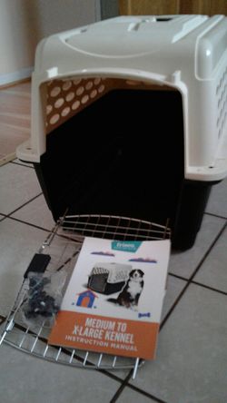 Frisco medium to X-large kennel brand new
