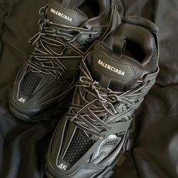 Balenciaga Tracks 