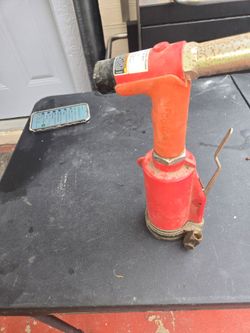 Dayton Air Hydraulic Riveter Tool