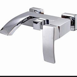 Ridge Wall-Mount Waterfall Tub Filler Faucet With Hand Shower Set Solid Brass C37