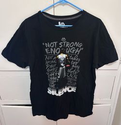 Steph Curry men’s size large shirt