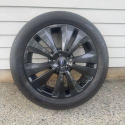 2022 Subaru Ascent Wheel 