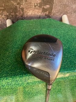 VERY NICE MENS RH TAYLORMADE 200 STEEL 43” 10.5 DEGREE EXTRA STIFF STEEL SHAFT WITH NEW GRIP