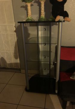 Glass figure