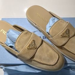 Saint Tropez Suede Mules - Light Brown