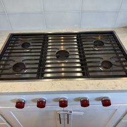 Wolf 36 Inch Gas Cooktop