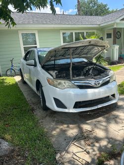 2014 toyota camry se