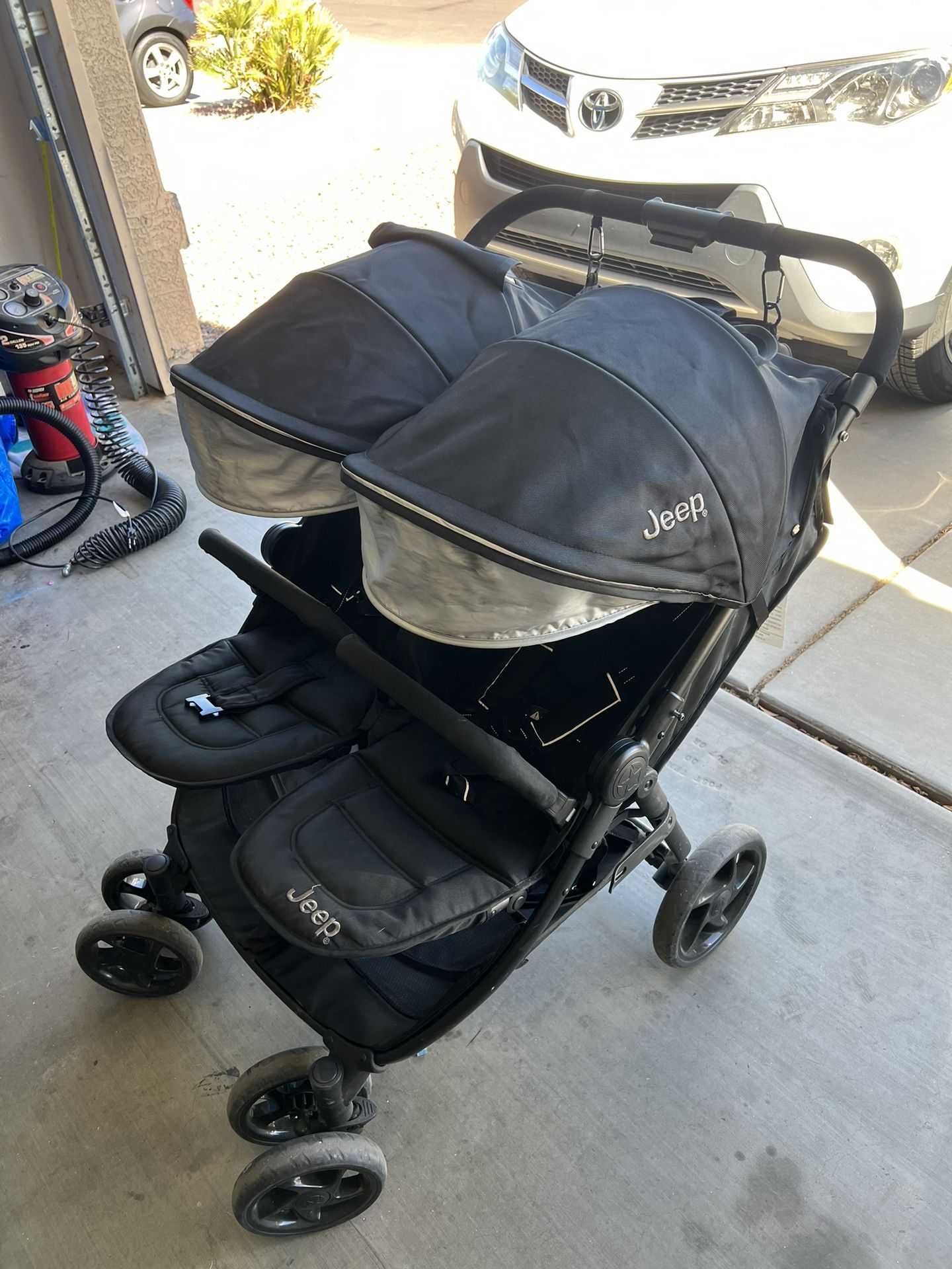 Offerup Jeep Wagoneer Double Stroller Jeep Destination Ultralight Side By  Side Double Stroller For Sale