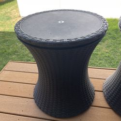 Keter Rattan Cool Bar Outdoor Patio Furniture and Hot Tub Side Table with 7.5 Gallon Beer and Wine 